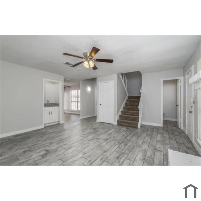 Forth Worth Duplex